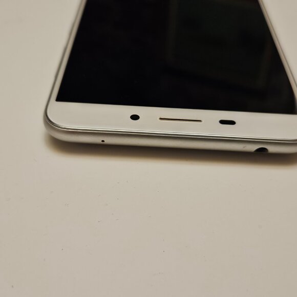 ASUS ZenFone 3 Max (Z01BDC) - 32GB Storage - Picture 9 of 14